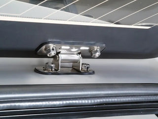 Hardtop Aeroklas Mitsubishi L200 2015 a Present - Fenetres Coulissantes Double Cab sur Xperts4x4 Accessoires 4x4 Off-Road