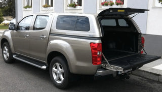 Hardtop Aeroklas Primer Isuzu Dmax 2012-2020 Double Cab sur Xperts4x4 Accessoires 4x4 Off-Road