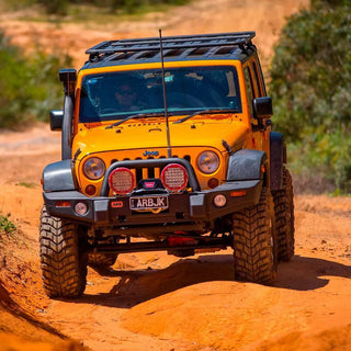 Pare-choc ARB Deluxe BullBar en Acier pour Jeep Wrangler JK de 2007 à 2019 sur Xperts4x4 Accessoires 4x4 Off-Road