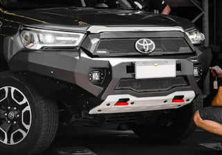 Pare-choc Avant Rival Toyota Hilux 2021 a Present Léger et Robuste sur Xperts4x4 Accessoires 4x4 Off-Road