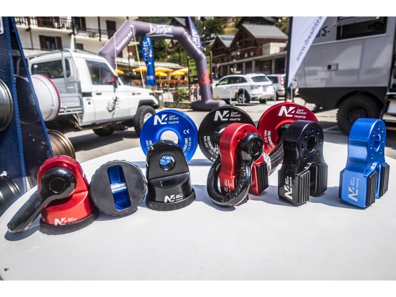 Arrêt de corde 8T en aluminium anodisé bleu pour fixation manille N4-Offroad sur Xperts4x4 Accessoires 4x4 Off-Road