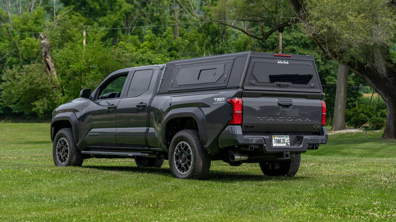 Hardtop Alu-Cab Contour Toyota Tacoma 2024+ sur Xperts4x4 Accessoires 4x4 Off-Road
