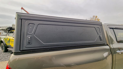 Hardtop Alu-Cab Contour Toyota Tundra 2022+ 5.5" CrewMax sur Xperts4x4 Accessoires 4x4 Off-Road