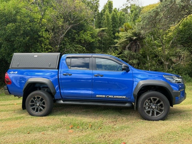 Hardtop Alu-Cab Explorer 3 Mitsubishi L200 2016+ sur Xperts4x4 Accessoires 4x4 Off-Road