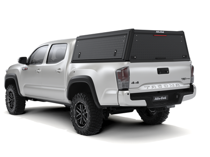 Hardtop Alu-Cab "Guard" en aluminium pour Toyota Tacoma 2016-2023, texture robuste, montage sécurisé, adapté au modèle pickup.