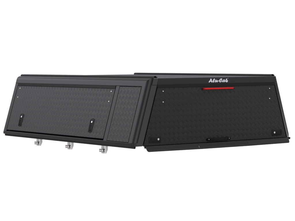 Hardtop Alu-Cab "Guard" pour Toyota Tacoma 2016-2023, version texture, en aluminium robuste pour véhicule utilitaire.