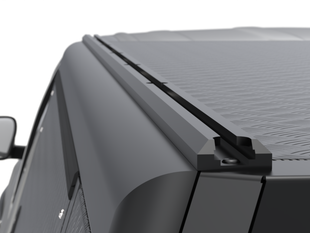 Hardtop Alu-Cab "Guard" en aluminium pour Toyota Tacoma 2016-2023, version texture, vue de l'extérieur du véhicule.
