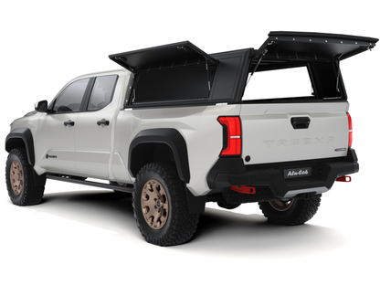 Hardtop Alu-Cab "Guard" pour Toyota Tacoma 2024+, version lisse, robuste et léger, conçu pour un usage tout-terrain.