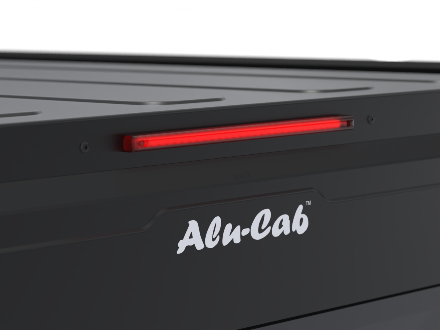 Hardtop Alu-Cab Contour en aluminium noir pour Jeep Gladiator JT 2019+, robuste et résistant, vue de face.