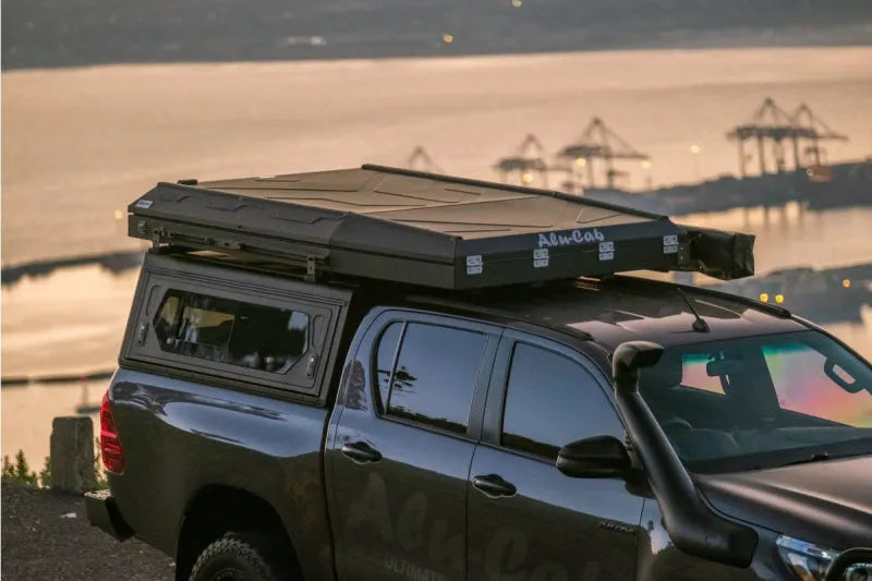 Tente de Toit Expedition Gen 3-R Noire | ALU-CAB sur Xperts4x4 Accessoires 4x4 Off-Road