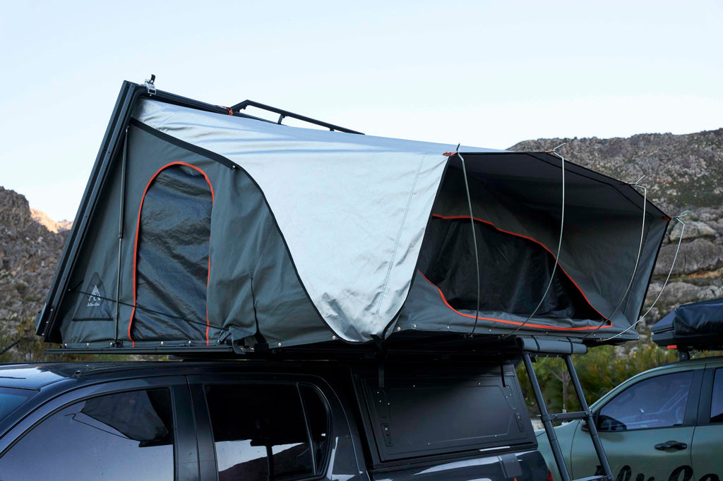 Tente de toit Family RT-4S ALU-CAB 4 places – Confort & Aventure sur Xperts4x4 Accessoires 4x4 Off-Road