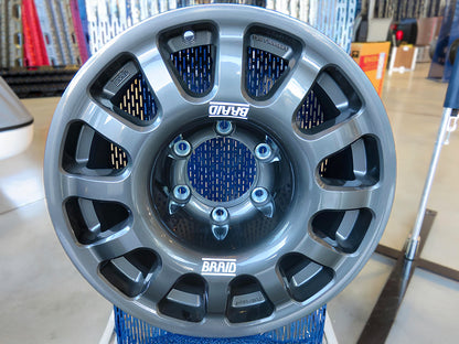 Jante Alu BRAID Fullrace Grise 7x16 6x139.7 ET-10 sur Xperts4x4 Accessoires 4x4 Off-Road