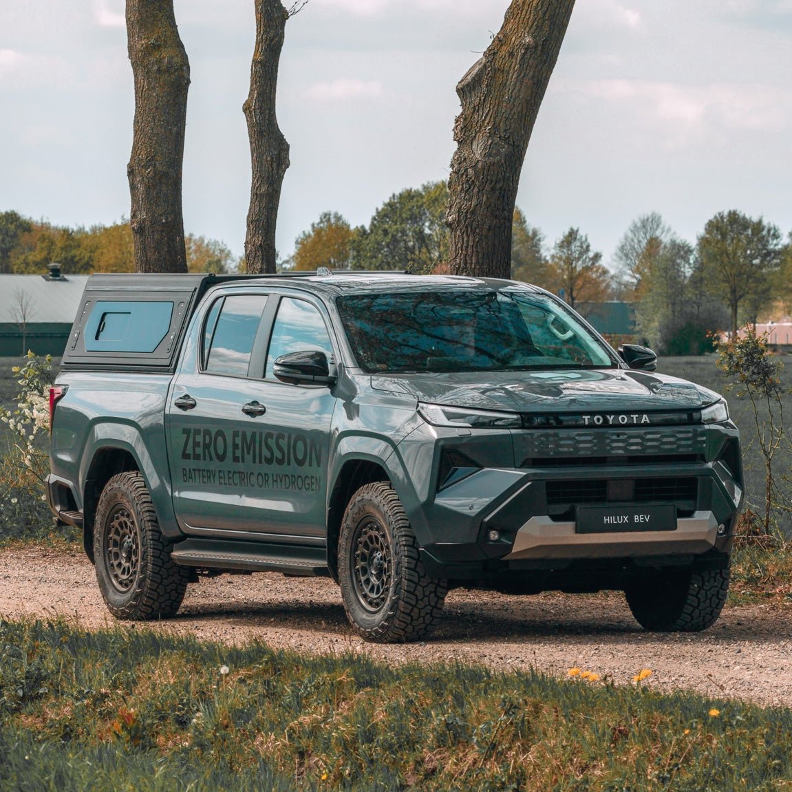 Hardtop Alu-Cab "Contour" Toyota Hilux 2026+ N90 - Double Cab - Toyota Hilux 2026+