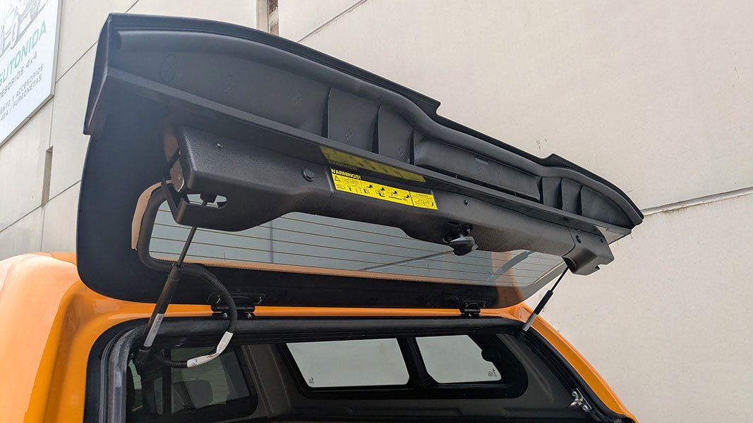 Hardtop STYLISH vitré Toyota Hilux 2026+ Double Cab | AEROKLAS Xperts 4x4