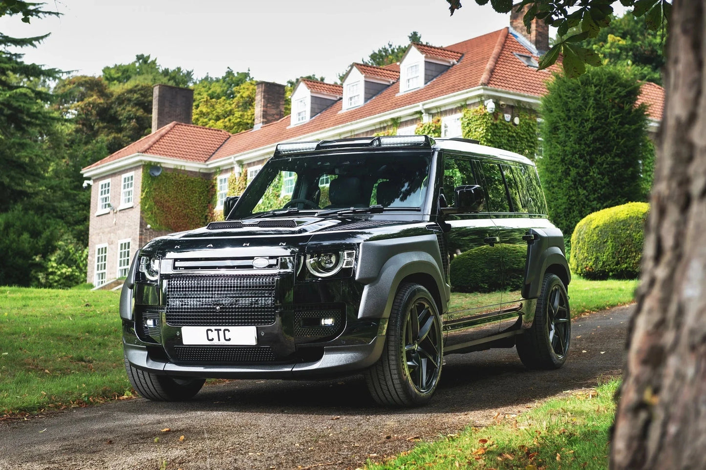 Kit Wide Track KAHN Defender 110 (2020+) - Look agressif & Premium sur Xperts4x4 Accessoires 4x4 Off-Road
