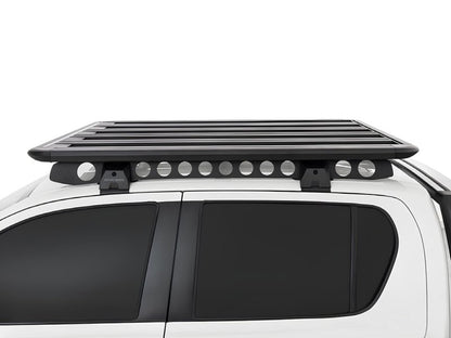 Galerie RHINO-RACK Pioneer 6 et Backbone vus de face sur Toyota Hilux