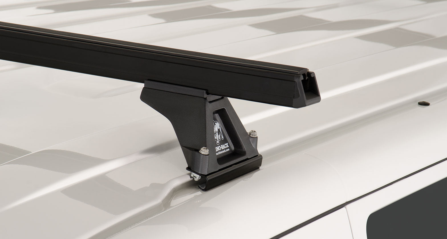 Kit 3 Barres de Toit Heavy Duty 1500mm Noir Rhino-Rack VW T5/T6 sur Xperts4x4 Accessoires 4x4 Off-Road
