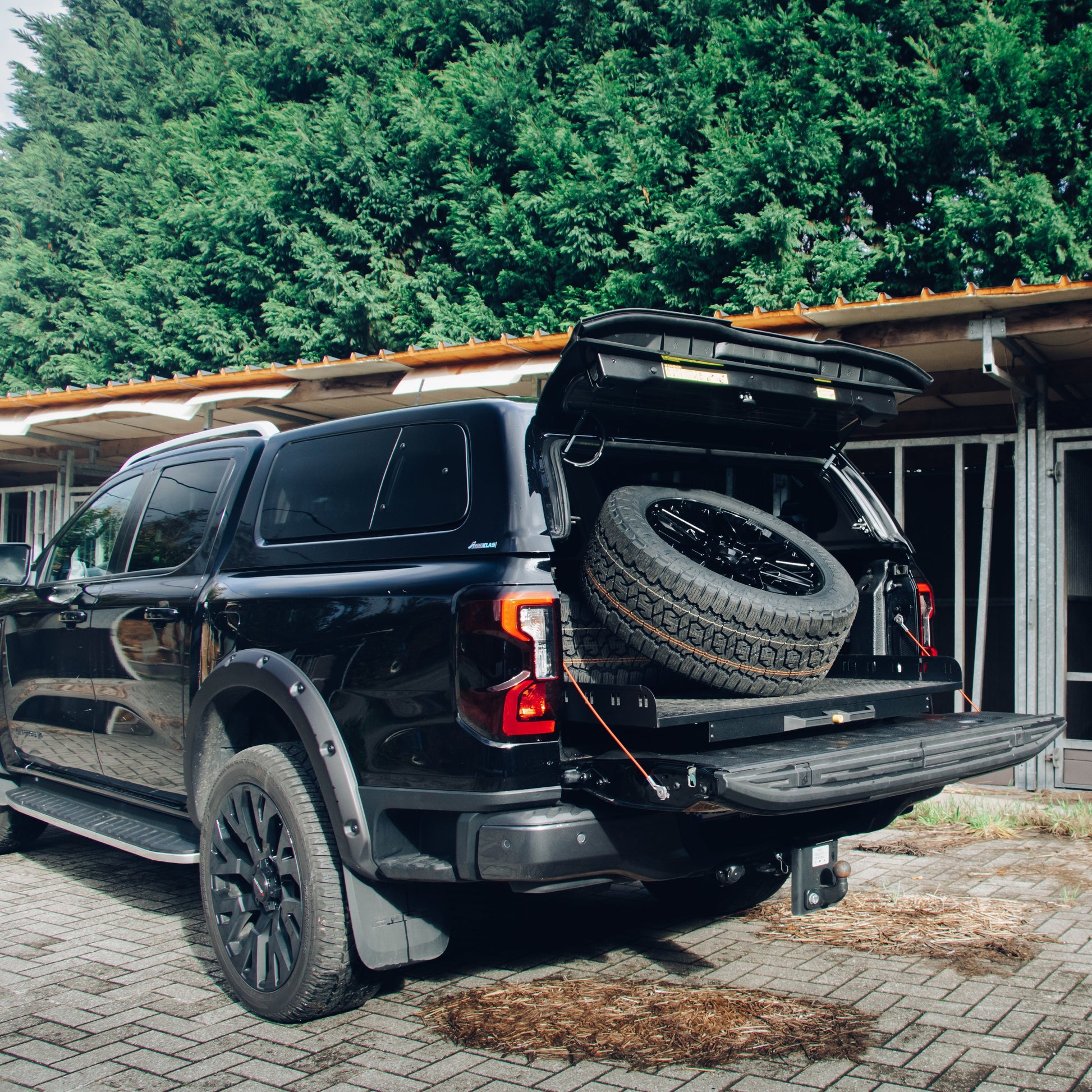 Plateau Coulissant RUUUD Ford Ranger 2023+ SUPER-CAB | Installation Sans Perçage sur Xperts4x4 Accessoires 4x4 Off-Road