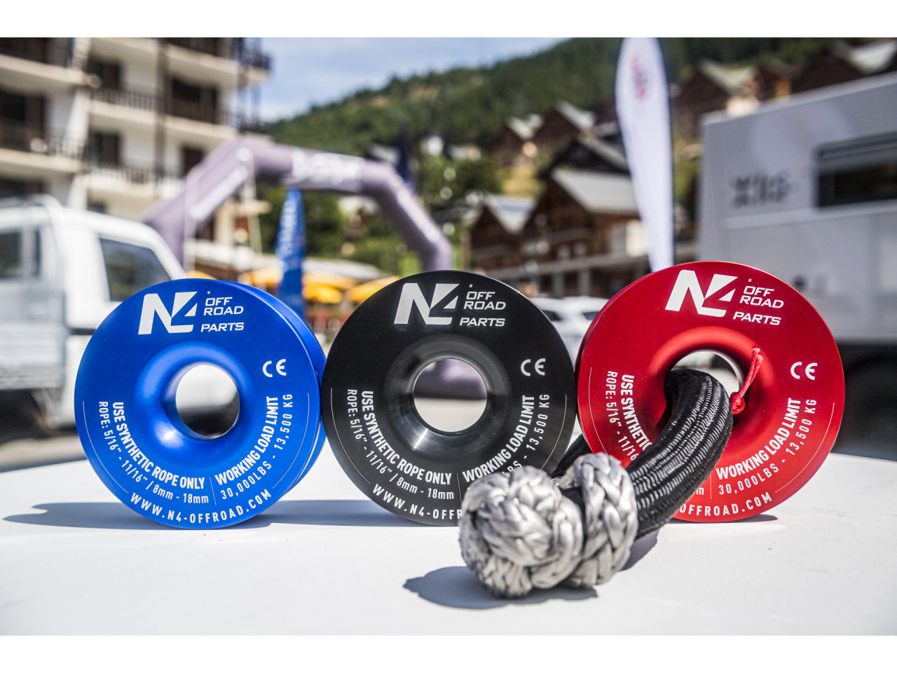 Anneau de treuillage 13.5T en aluminium anodisé bleu N4-Offroad sur Xperts4x4 Accessoires 4x4 Off-Road