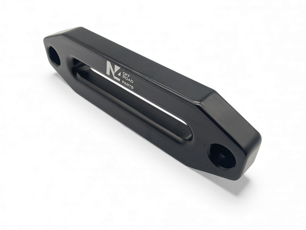 Ecubier aluminium noir pour corde de treuil synthétique N4-Offroad sur Xperts4x4 Accessoires 4x4 Off-Road