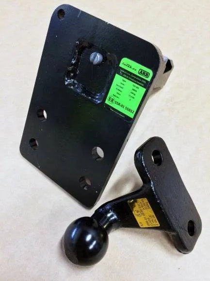 Adapteur Attelage Carré US | ARB 4x4 | Pour Chape Mixte sur Xperts4x4 Accessoires 4x4 Off-Road