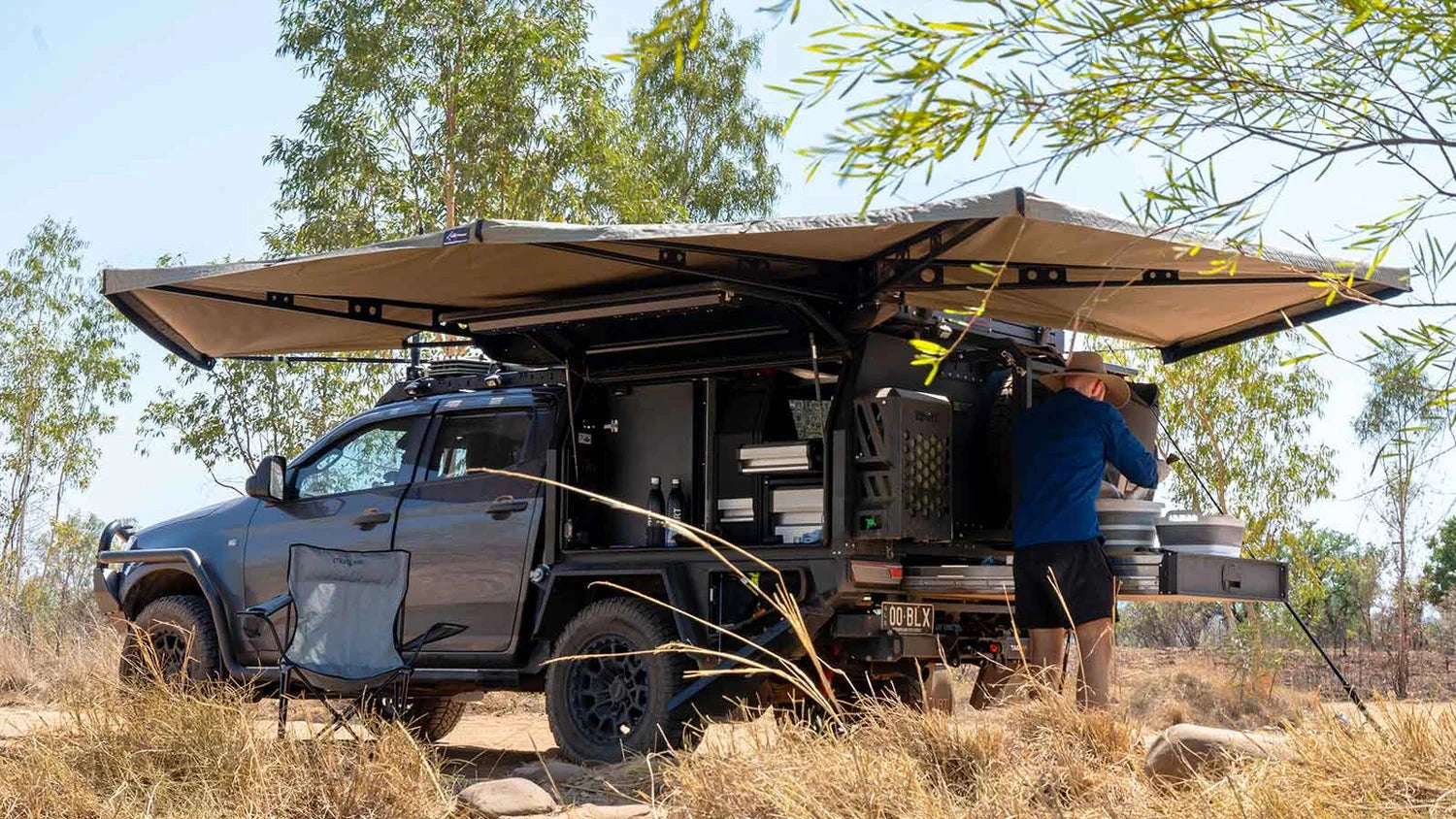 Auvent 270° XT MAX The Bush Company – Auto-Portant 4x4 sur Xperts4x4 Accessoires 4x4 Off-Road