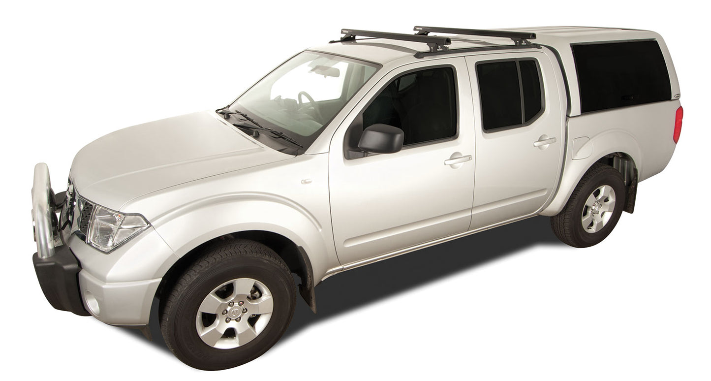 Kit 2 barres de toit noire 1375mm Heavy Duty RLTP Trackmount Nissan Navara D40 2005-2015 - RHINO-RACK sur Xperts4x4 Accessoires 4x4 Off-Road