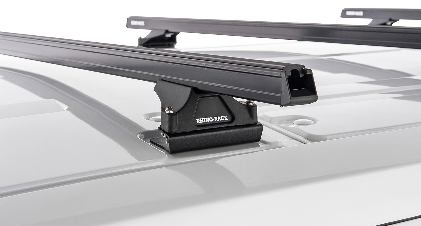 Kit 2 barres de toit noire Heavy Duty 1800mm avec pieds RLTP Ford Transit 2014+ - RHINO-RACK sur Xperts4x4 Accessoires 4x4 Off-Road