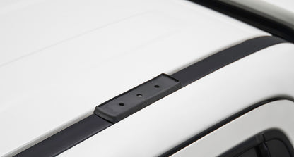 Kit de 3 barres de toit noires RHINO-RACK de 1650mm pour Iveco Daily H1 2015+, avec pieds RLT600, montage Ditch.