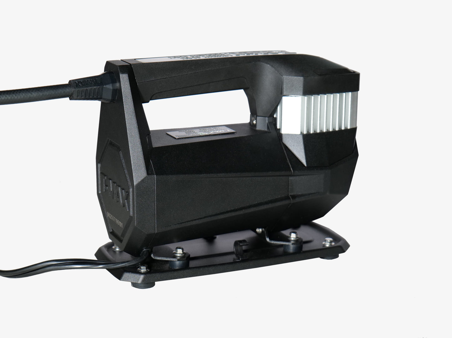 Compresseur T-MAX Storm Pump 150 PSI - L'indispensable du 4x4 sur Xperts4x4 Accessoires 4x4 Off-Road