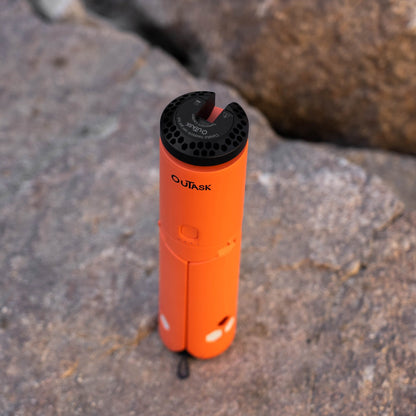 OuTask Lampe Télescopique LED Outdoor 720° - Orange sur Xperts4x4 Accessoires 4x4 Off-Road