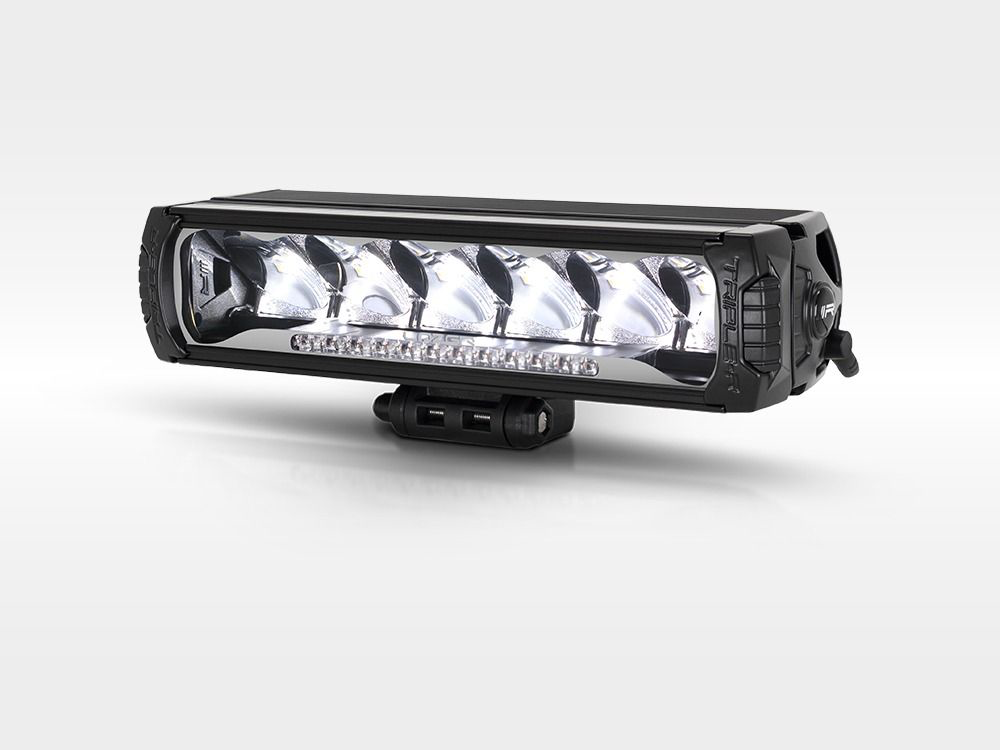 Projecteur LED LAZER LAMPS Triple-R 850 - avec feux de position sur Xperts4x4 Accessoires 4x4 Off-Road