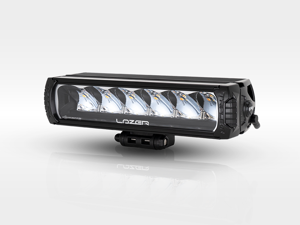 Projecteur LED LAZER LAMPS Triple-R 850 - avec feux de position sur Xperts4x4 Accessoires 4x4 Off-Road