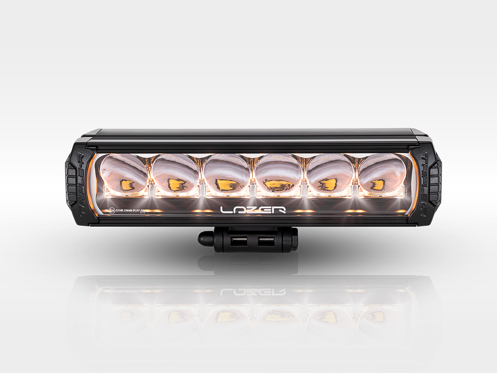 Projecteur LED LAZER LAMPS Triple-R 850 - avec feux de position sur Xperts4x4 Accessoires 4x4 Off-Road