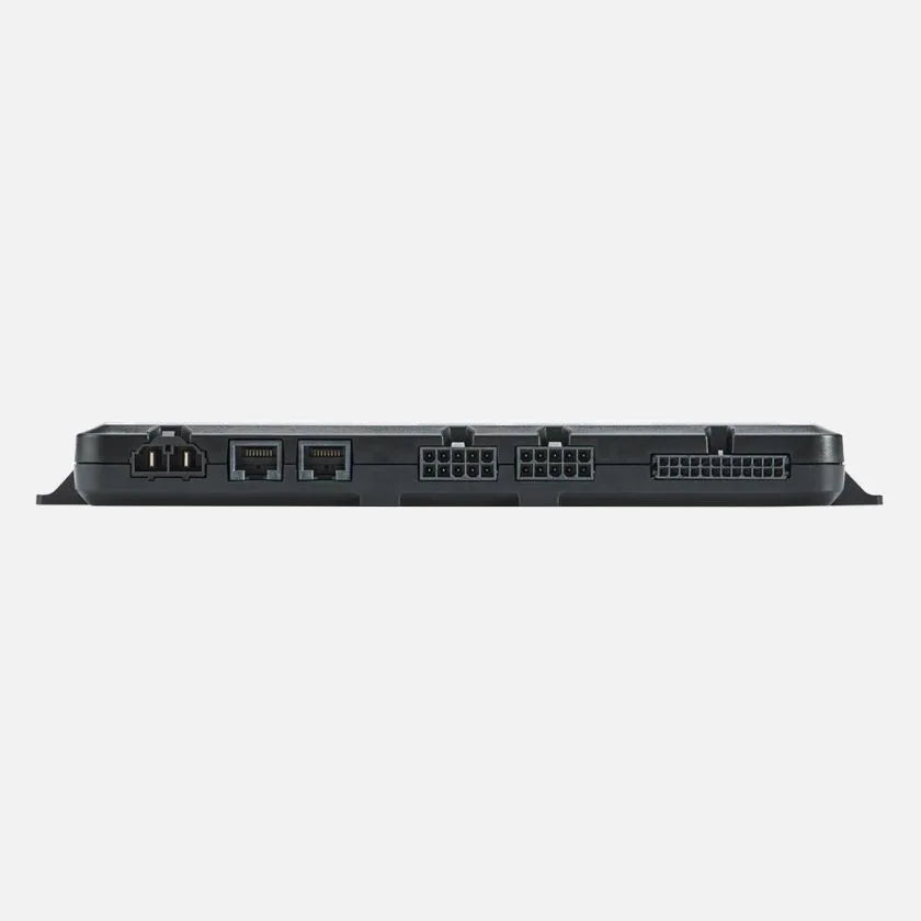 Système de gestion de batterie REDARC SOLI BCDC Alpha50R TVMS Rogue, affichage numérique, connectique pour énergie et autonomie.