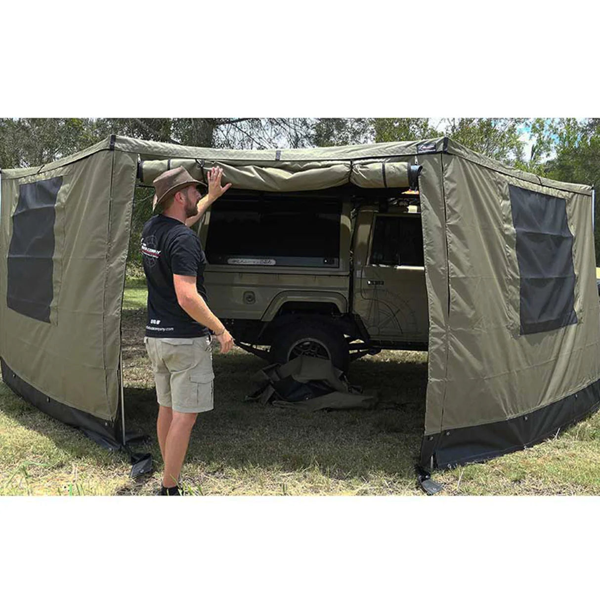 Kit Murs Latéraux pour Auvent 270° XT MAX - The Bush Company sur Xperts4x4 Accessoires 4x4 Off-Road