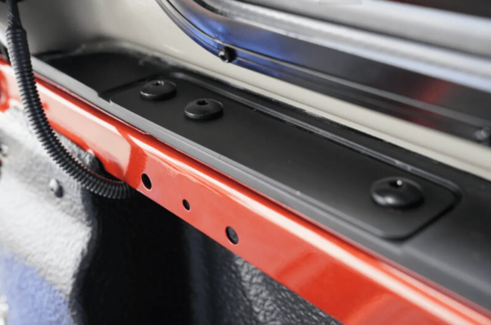 Hardtop Aeroklas Ford Ranger/Raptor 2023+ NEXT GEN | Double Cab sur Xperts4x4 Accessoires 4x4 Off-Road