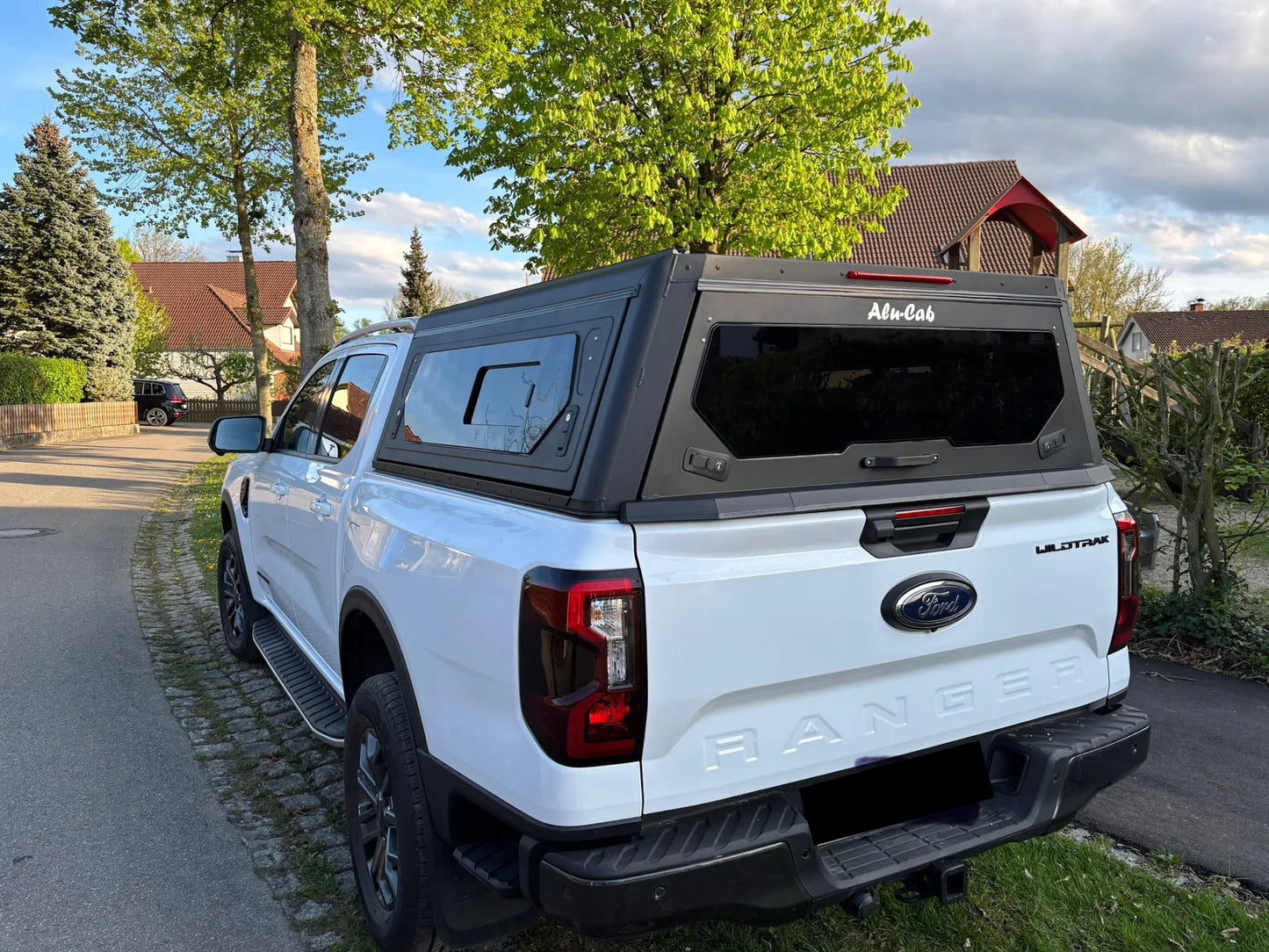 Hardtop Alu-Cab Contour Ford Ranger/Raptor 2023+ sur Xperts4x4 Accessoires 4x4 Off-Road