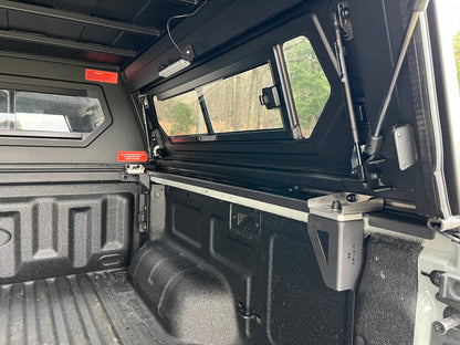 Hardtop Alu-Cab Contour Ford Ranger/Raptor 2023+ sur Xperts4x4 Accessoires 4x4 Off-Road