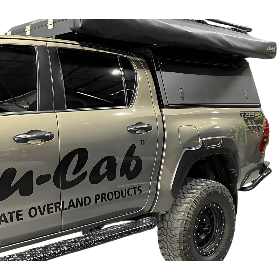 Hardtop Alu-Cab Explorer 3 Toyota Hilux 2016 à Présent sur Xperts4x4 Accessoires 4x4 Off-Road