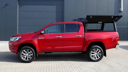 Hardtop Alu-Cab Explorer 3 Toyota Hilux 2016 à Présent sur Xperts4x4 Accessoires 4x4 Off-Road