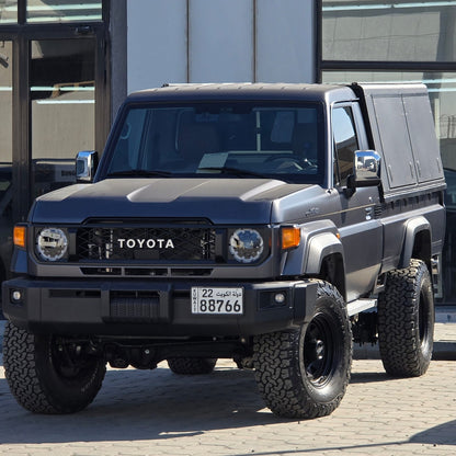 Hardtop Alu-Cab Explorer 3 Toyota Land Cruiser 79 1999+ sur Xperts4x4 Accessoires 4x4 Off-Road