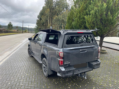 Hardtop Aluminium Line4x4 Double Cab | Vitré et Renforcé sur Xperts4x4 Accessoires 4x4 Off-Road