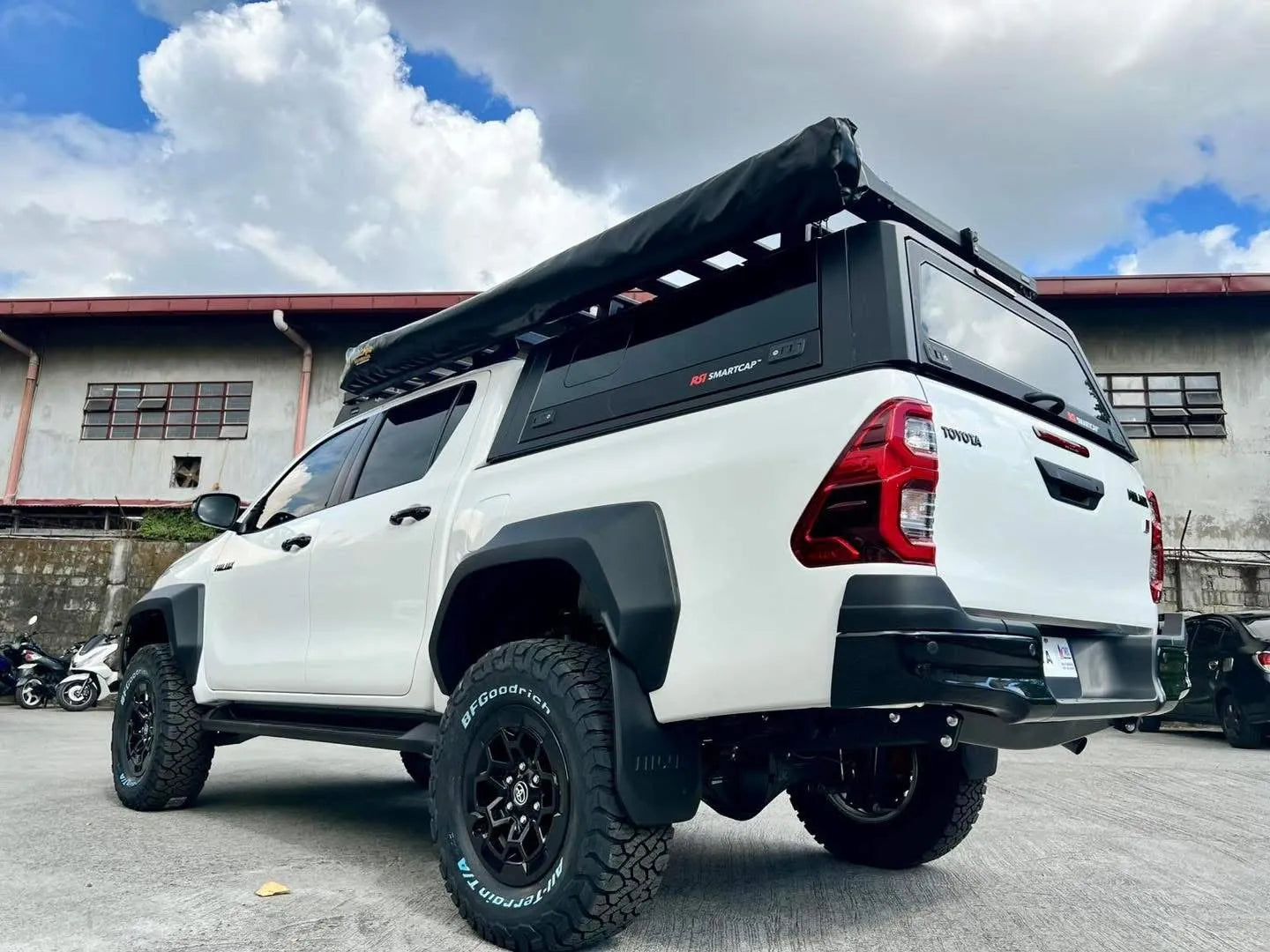 Hardtop Toyota Hilux 2016+ Double Cab | RSI EVO SPORT sur Xperts4x4 Accessoires 4x4 Off-Road