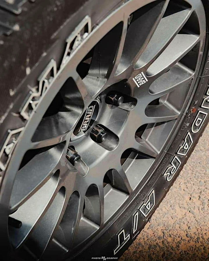 Jante Alu BRAID Winrace S Anthracite 8x17 6x130 ET10 sur Xperts4x4 Accessoires 4x4 Off-Road
