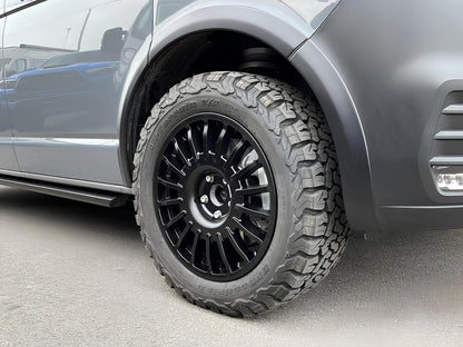 Jante Alu BRAID Winrace T Noire 8x18 6x139.7 ET40 sur Xperts4x4 Accessoires 4x4 Off-Road
