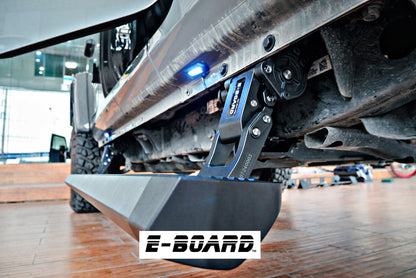 Marche-Pieds Electriques T-MAX Jeep JL 2018+| Powerboard sur Xperts4x4 Accessoires 4x4 Off-Road