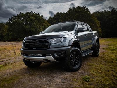 Inférieur Kit Calandre de montage Ford Ranger Raptor (2019+) pour Triple-R 1250 LAZER LAMPS sur Xperts4x4 Accessoires 4x4 Off-Road