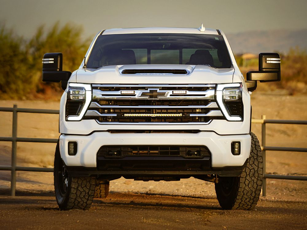 Kit Calandre Chevrolet Silverado 2500/3500 High Country (2024+) avec Linear-24 Elite LAZER LAMPS sur Xperts4x4 Accessoires 4x4 Off-Road