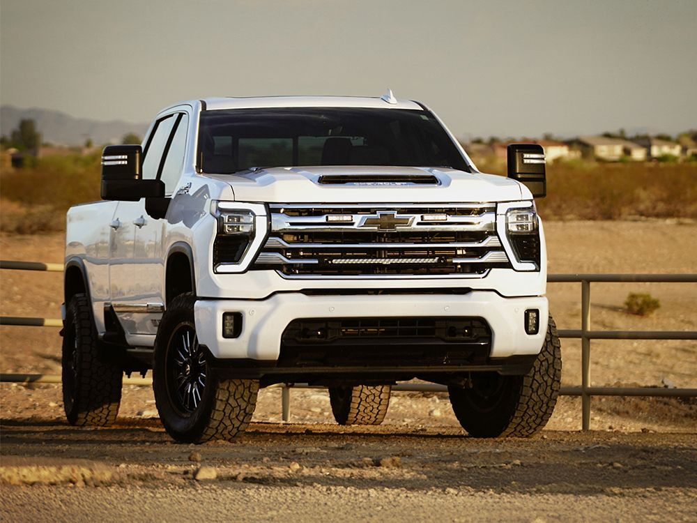 Kit Calandre Chevrolet Silverado 2500/3500 High Country (2024+) avec Linear-24 Elite LAZER LAMPS sur Xperts4x4 Accessoires 4x4 Off-Road